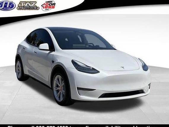TESLA MODEL Y 2020 5YJYGDEEXLF026346 image